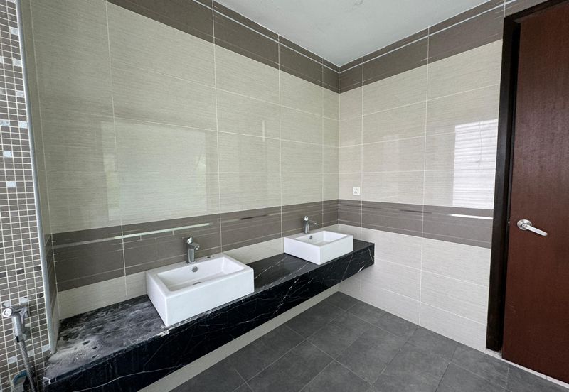 Suria Villa @ Sungai Long