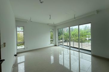 Suria Villa @ Sungai Long