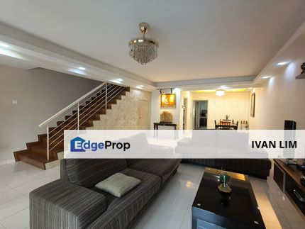 Limited Fully Renovated & Extended 2.5 Stry Terrace House @ Bukit Serdang 9 , Selangor, Seri Kembangan