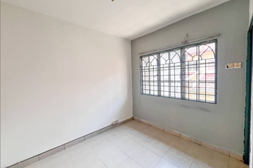 Jalan Suakasih @ Tun Hussein Onn