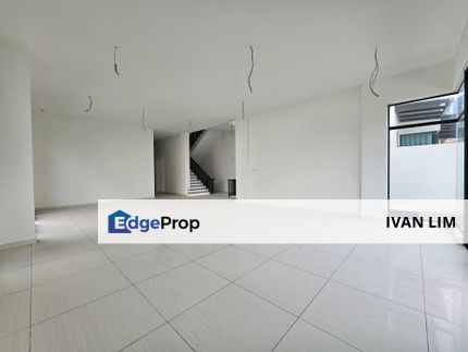 Brand New Wira Heights 2.5 Storey Semi-D, Selangor, Kajang