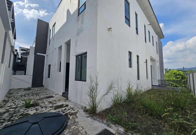 Wira Heights, Bandar Sungai Long