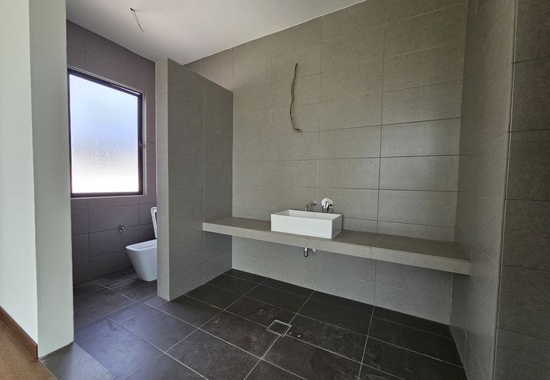 Wira Heights, Bandar Sungai Long