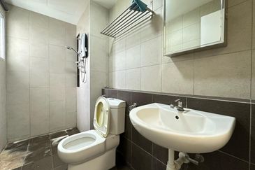 Jadite Suites @ Jade Hills