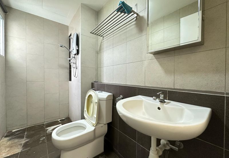 Jadite Suites @ Jade Hills