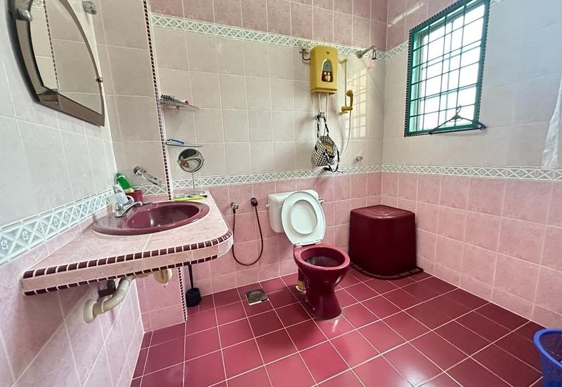 SL 6, Bandar Sungai Long