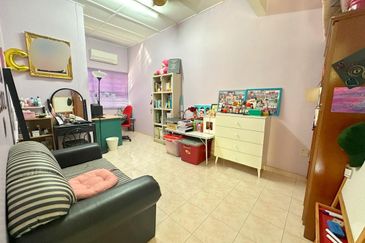 SL 6, Bandar Sungai Long