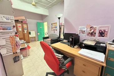 SL 6, Bandar Sungai Long