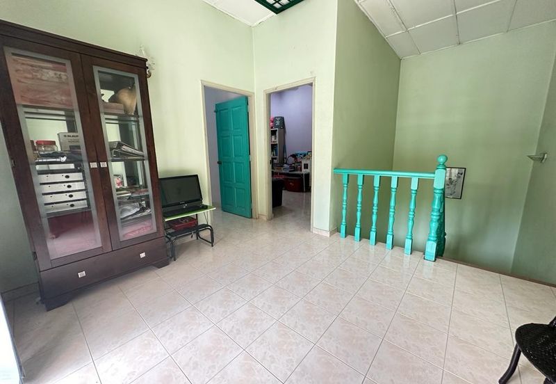 SL 6, Bandar Sungai Long