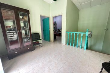 SL 6, Bandar Sungai Long