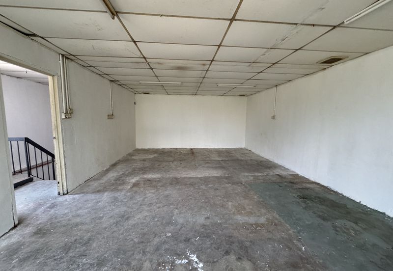 Pusat Perindustrian Sungai Chua