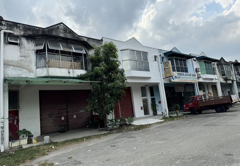 Pusat Perindustrian Sungai Chua