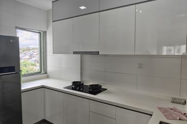 Jadite Suites @ Jade Hills