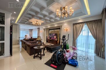 Duta Villa, Setia Alam