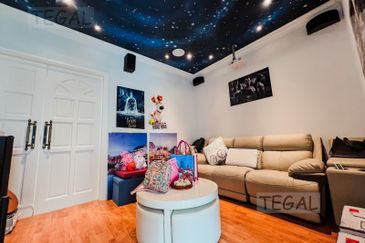 Duta Villa, Setia Alam