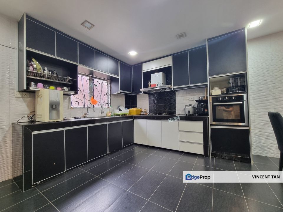 Klang Bandar Puteri 2 Storey Fully Renovated And Extended House For Sales!!!, Selangor, Klang