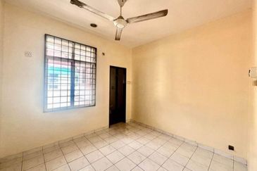 Bandar Tun Hussein Onn