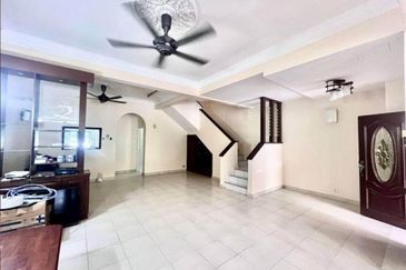 Bandar Tun Hussein Onn