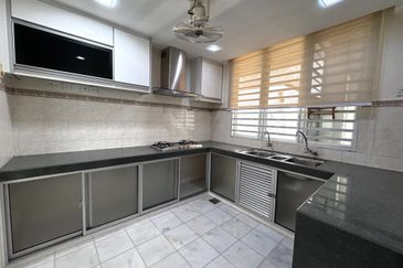 Jalan Shahbandar 2/6