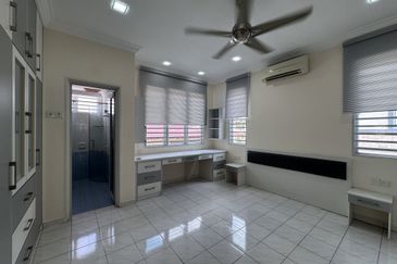 Jalan Shahbandar 2/6