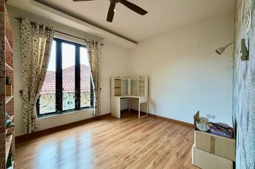 Impian Golf & Country Club