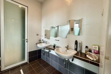 Impian Golf & Country Club