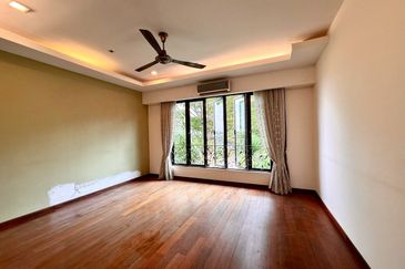 Impian Golf & Country Club