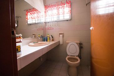 SL 4, Bandar Sungai Long