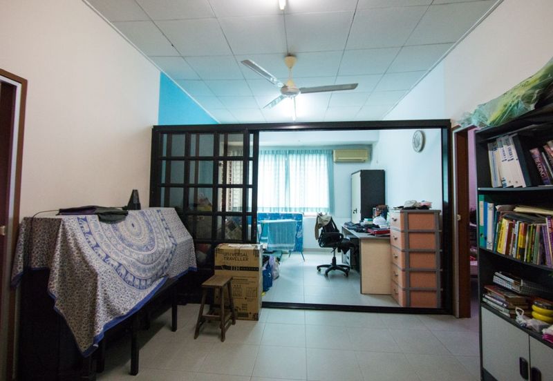 SL 4, Bandar Sungai Long