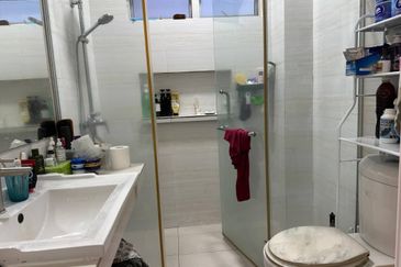 SL7, Bandar Sungai Long