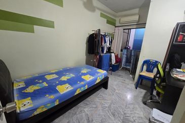 SL 2, Bandar Sungai Long