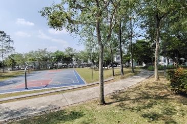 Parkfield Residences, Tropicana Heights