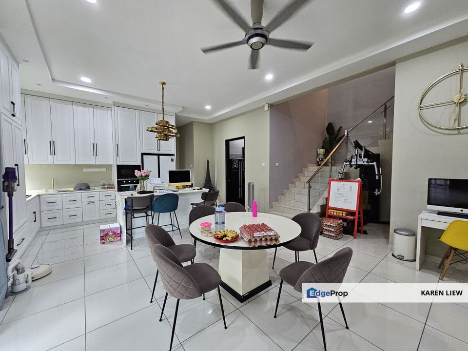 Taman Sinar Mahkota 2 Storeys Semi D for Sale, Selangor, Cheras South