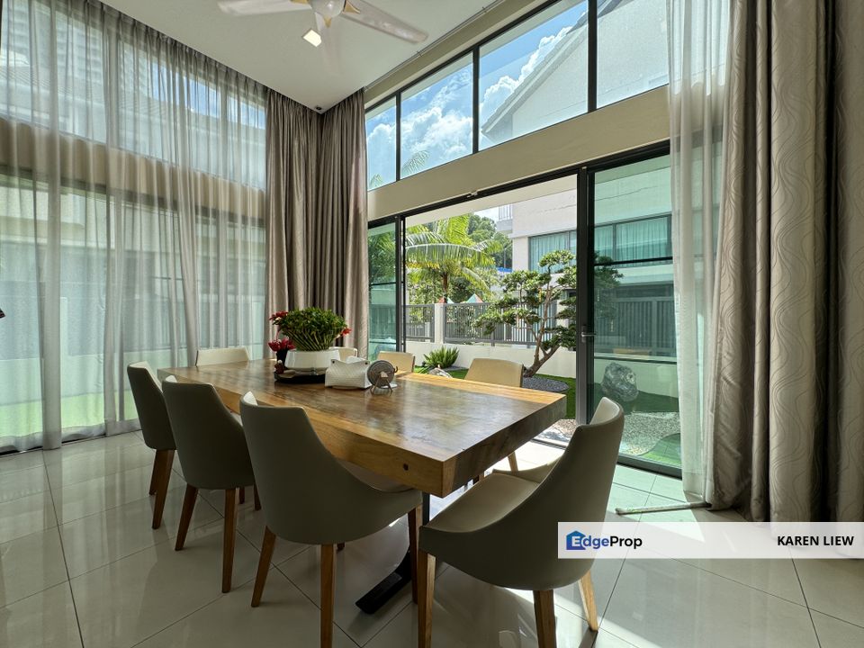 Bukit Mandarina Second Enclave Three Storey Semi Detached High Ceiling
, Kuala Lumpur, Cheras