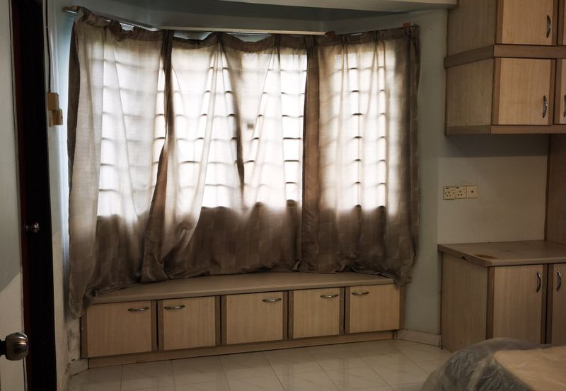 Menara Jade (Jade Tower), Taman Bukit Indah