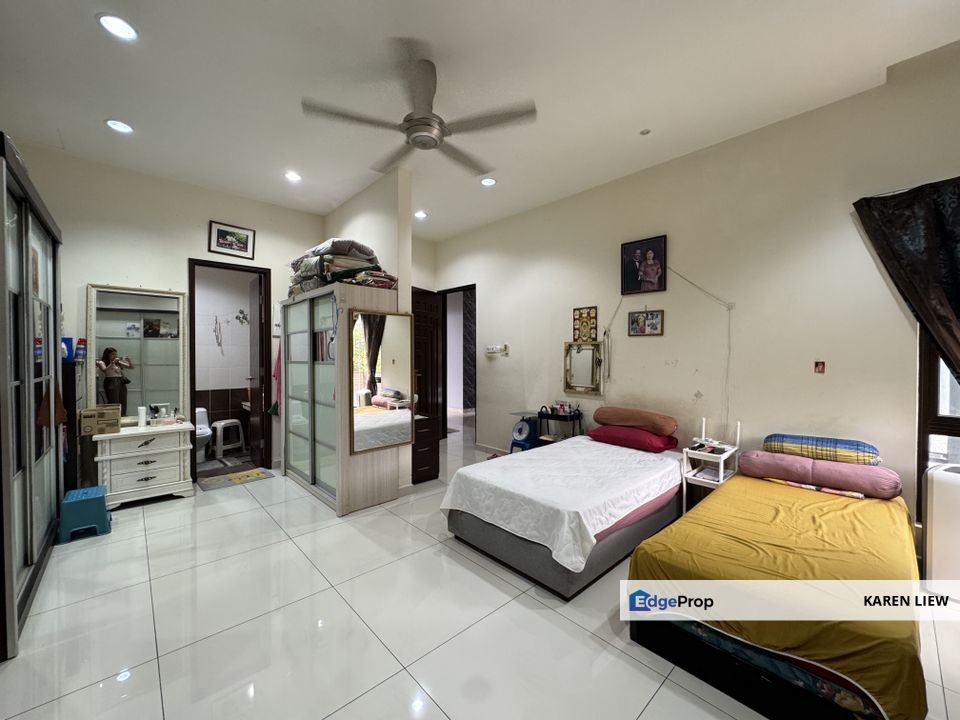 Saujana Impian Golf and Country Club Kajang Three Storey Bungalow House for Sale , Selangor, Kajang