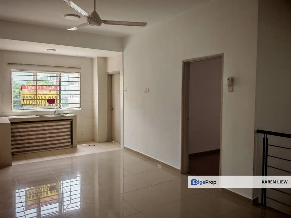 Taman D'Impian Tropika Balakong Double Storey Townhouse for Sale, Selangor, Balakong