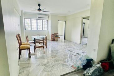 Tasik Heights Apartment