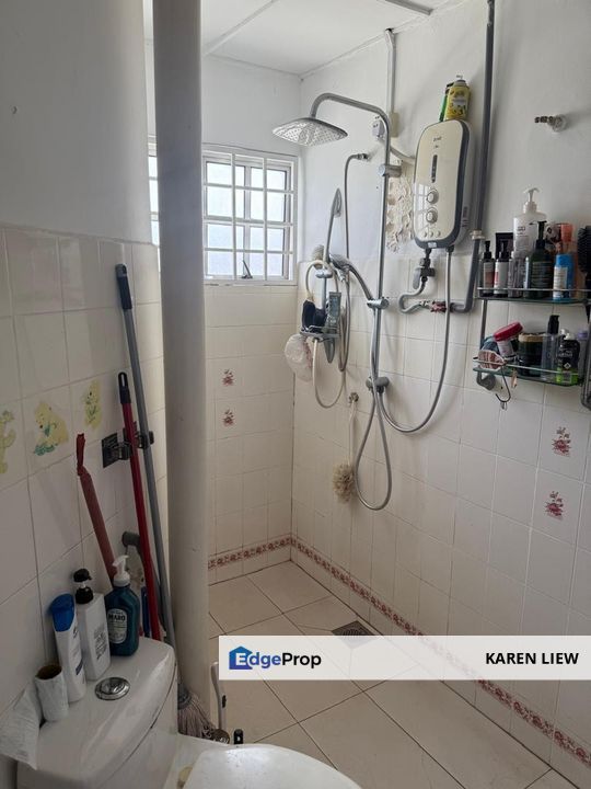 Taman Taming Jaya Double Storey Terrance House For Sale, Selangor, Balakong