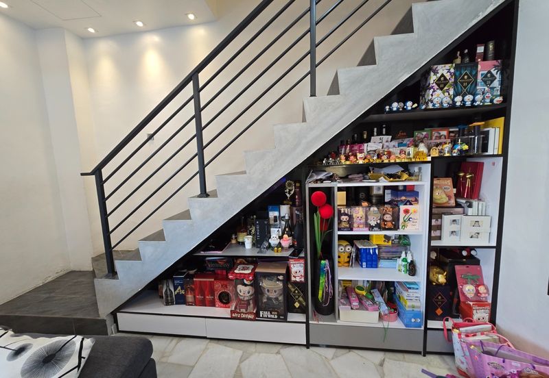 SL7, Bandar Sungai Long