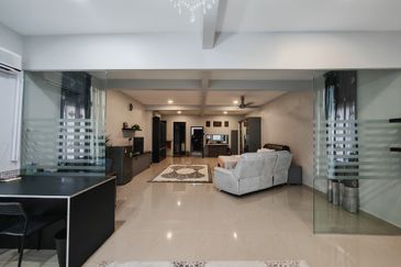 Asiaville, Bukit Antarabangsa