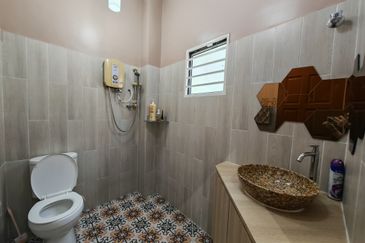 Asiaville, Bukit Antarabangsa