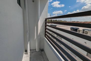 Jade Square 2 @ Jade Hill