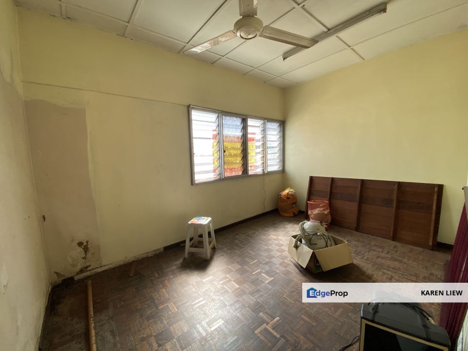 Taman kemboja 3 storey terrace house for sale, Selangor, Rawang