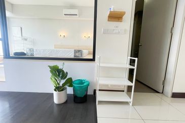 28 Boulevard (28 BLVD)