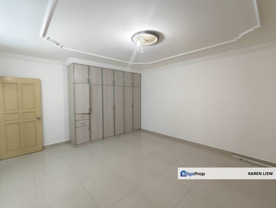 Taman putri Jaya 3 sty terrace house for sale, Selangor, Batu 9th Cheras