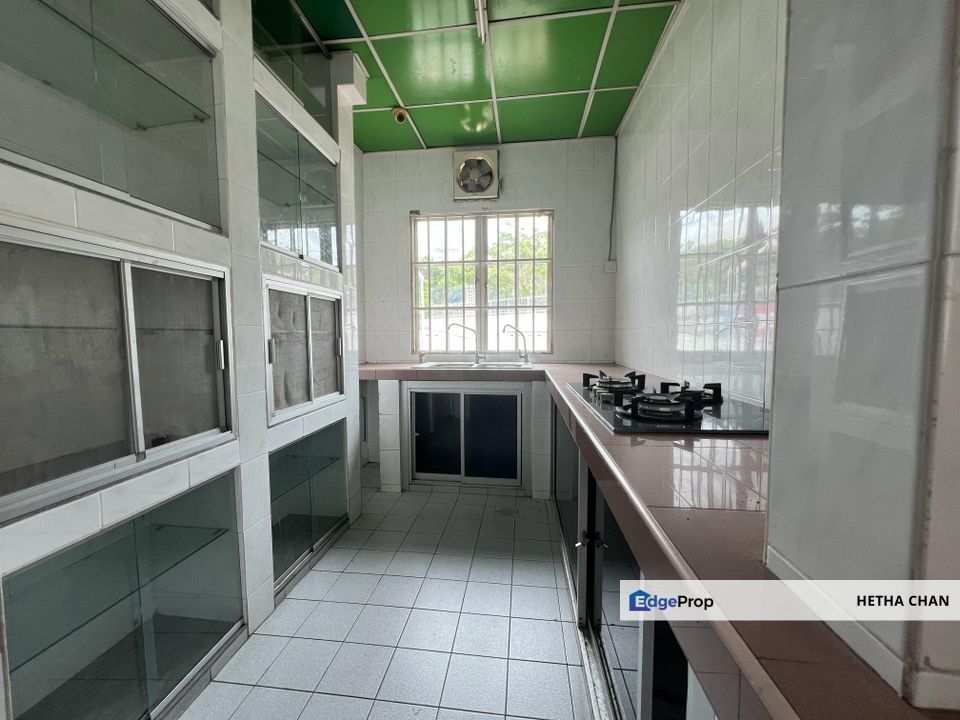 Taman Sungai Besi Indah 2 Storey Semi D House For Sale, Selangor, Seri Kembangan