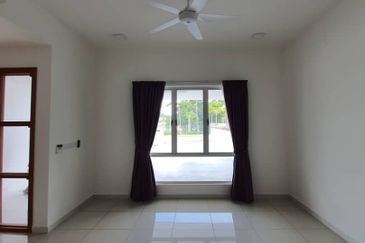 Parkfield Residences, Tropicana Heights