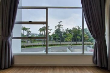 Parkfield Residences, Tropicana Heights