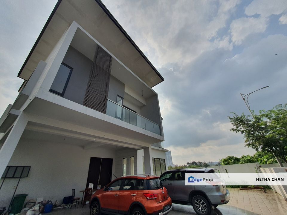 Spring Villa Bandar Mahkota Cheras 3 Storey Bungalow House For Sale , Selangor, Cheras